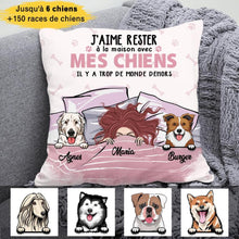 Charger l'image dans la galerie, Jusqu'à 6 chiens, Coussin personnalisé à maman Chien, j'aime rester à la maison avec mon chien Oreiller
