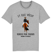 Charger l'image dans la galerie, T shirt personnalisé cheval, tee shirt cheval femme, Et elle vécut heureuse pour toujours