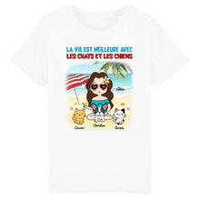 Charger l'image dans la galerie, Jusqu'à 9 animaux, t shirt personnalisé chat et chien, la vie est meilleure avec les chats et les chiens