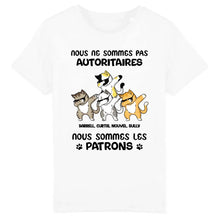 Charger l'image dans la galerie, Jusqu'à 9 chats, tee shirt personnalisé chat, Je ne suis pas autoritaire, Je suis le patro