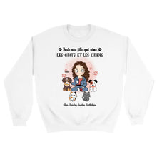 Charger l'image dans la galerie, Jusqu'à 9 animaux, Sweat personnalisé chat et chien, juste une fille qui aime les chats et les chiens