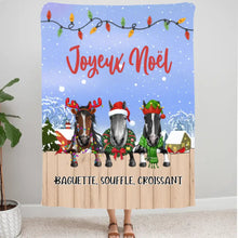 Charger l'image dans la galerie, Couverture personnalisé, Plaid en polaire Noël Cadeau pour les amoureux des chevaux, Jusqu'à 3 chevaux