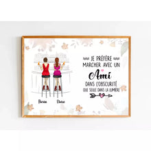 Charger l'image dans la galerie, Jusqu'à 6 filles, Poster encadré en bois personnalisée, cadeau pour Sœurs, amies, Je Préfére Marcher Avec Un Amie