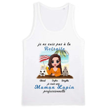 Charger l'image dans la galerie, Retraite T-shirt personnalisé, Fête des mères Cadeaux pour maman lapin, Plage, été, je ne suis pas à la retraite