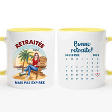 Charger l'image dans la galerie, Retraite T-shirt personnalisé, Fête des mères Cadeaux pour maman grand-mère, Coucher de soleil, OFFICIELLEMENT À LA RETRAITE