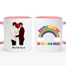 Charger l'image dans la galerie, Jusqu'à 3 types de couples, Tasse personnalisé LGBT, Porte-clés acrylique coeur personnalisé couple, Tasse LGBT arc-en-ciel