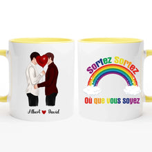 Charger l'image dans la galerie, Jusqu'à 3 types de couples, Tasse personnalisé LGBT, Porte-clés acrylique coeur personnalisé couple, Tasse LGBT arc-en-ciel