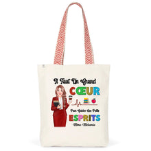 Charger l'image dans la galerie, Enseignante Sac fourre-tout personnalisée, Cadeaux pour la fête des enseignants, Tote bag Il faut un grand cœur pour guider les petits esprits