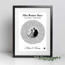 Charger l'image dans la galerie, Paroles de chanson poster personnalisée, couple photo musical, cadeau pour d'anniversaire, chanson de mariage danse