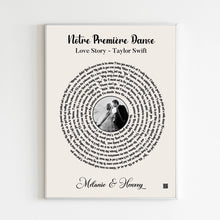 Charger l'image dans la galerie, Paroles de chanson poster personnalisée, couple photo musical, cadeau pour d'anniversaire, chanson de mariage danse