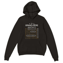 Charger l'image dans la galerie, Mots mêlés petits-enfants noms, T-shirt personnalisé grand-père grand-mère, ce grand-père appartient à, fête des pères