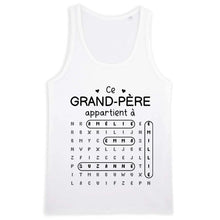 Charger l'image dans la galerie, Mots mêlés petits-enfants noms, T-shirt personnalisé grand-père grand-mère, ce grand-mère appartient à, fête des mères