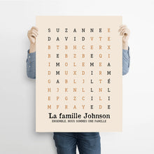 Charger l'image dans la galerie, Mots mêlés Passe partout personnalisée, cadeau pour Famille, Ensemble nous formons une famille