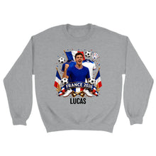 Charger l'image dans la galerie, Football T-Shirt Col V personnalisés nom et photo, cadeau pour femme, homme, amateurs de football, world football cup 2026