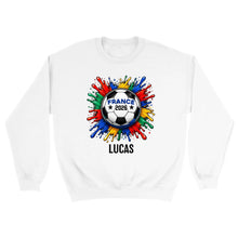 Charger l'image dans la galerie, Football 2026 T-Shirt Col V personnalisés nom et photo, cadeau pour femme, homme, amateurs de football, world football cup
