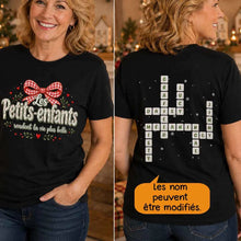 Charger l'image dans la galerie, Mots croisés personnalisés avec prénoms, Noël T-shirt cadeau pour mamie, Coquette Florale petits-enfants rendent la vie plus belle
