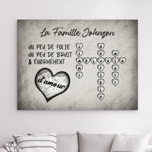 Charger l'image dans la galerie, Toile à suspendre Mots Croisés Personnalisée avec Prénoms et Nom de Famille, Cadeau pour Famille, énormément d’amour