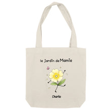 Charger l'image dans la galerie, T-Shirt Personnalisé Jardin de Mamie avec Fleur de Naissance – Cadeau pour Grand-Mère, Maman ou Tata