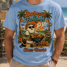 Charger l'image dans la galerie, T-Shirt Summerween Fantôme BBQ Personnalisé avec Prénom – Cadeau Famille, Halloween et Vacances d'Été