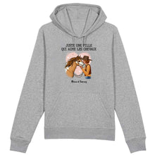 Charger l'image dans la galerie, Sweat à capuche personnalisé cheval, Sweat à capuche cheval, maman cheval, juste une femme qui aime les chevaux