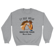 Charger l'image dans la galerie, Sweat à capuche personnalisé cheval, Sweat à capuche cheval, maman cheval, Et elle vécut heureuse pour toujours