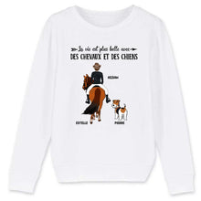 Charger l'image dans la galerie, Jusqu'à 2 chiens, pull personnalisé cheval et chien, sweat maman chien et cheval