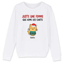 Charger l'image dans la galerie, Jusqu'à 9 chats, Pull chat personnalisé, Maman chat de Noël, Juste une femme qui aime les chats