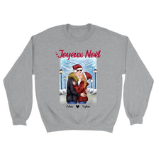 Charger l'image dans la galerie, Pull personnalisé couple, Sweat à col rond Couple Noël, Joyeux Noël, Cadeaux de Noël pour lui, elle