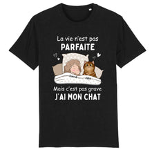 Charger l'image dans la galerie, Jusqu'à 9 chats, Tee shirt personnalisé chat, La vie n'est pas parfaite mais c'est pas grave j'ai mon chat