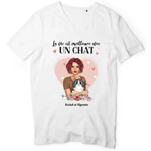 Charger l'image dans la galerie, Jusqu'à 5 chats, tee shirt personnalisé chat, t shirt femme maman chat, la vie est meilleure avec les chats