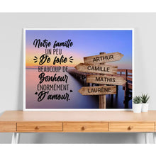 Charger l'image dans la galerie, Jusqu'à 10 noms, Poster personnalisée, cadeau pour la famille, Notre famille un peu de folie beaucoup de bonheur