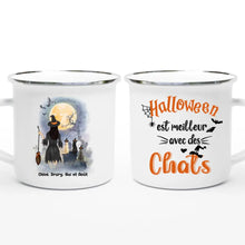 Charger l'image dans la galerie, Jusqu'à 3 chats, mug chat personnalisé, tasse Halloween maman chat, Halloween est meilleur avec des chats