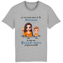 Charger l&#39;image dans la galerie, Retraite T shirt personnalisé, Fête des mères Cadeaux pour maman, Grand-mère, je ne suis pas à la retraite

