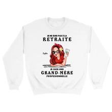 Charger l&#39;image dans la galerie, Retraite T shirt personnalisé, Fête des mères Cadeaux pour professionnelle maman, Grand-mère, je ne suis pas à la retraite
