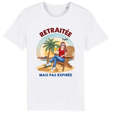 Charger l&#39;image dans la galerie, Retraite T-shirt personnalisé, Fête des mères pour  maman, grand-mère, Plage, été, Retraitée mais pas expirée
