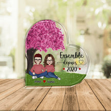 Charger l&#39;image dans la galerie, Coeur Acrylique personnalisée pour couple, cadeaux significatifs pour mari femme, année d’anniversaire ensemble
