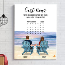 Charger l&#39;image dans la galerie, Date d&#39;anniversaire Toile personnalisée, Saint-Valentin Cadeau couple, Couple assis sur la plage
