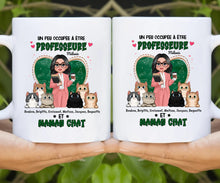Charger l&#39;image dans la galerie, Professeure Tasse de voyage personnalisée, Gobelet Cadeaux pour enseignants, Un peu occupée à être professeure et maman chat
