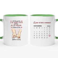 Charger l&#39;image dans la galerie, Date d&#39;anniversaire Tasse de voyage personnalisé, Saint-Valentin Cadeaux pour couple, Couple main dans la main
