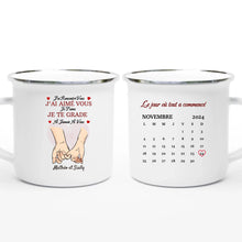 Charger l&#39;image dans la galerie, Date d&#39;anniversaire Tasse de voyage personnalisé, Saint-Valentin Cadeaux pour couple, Couple main dans la main
