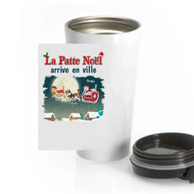 Charger l&#39;image dans la galerie, Gobelet personnalisée noms, Tumbler cadeau pour Maman Papa chats, jusqu&#39;à 6 chats, La Patte Noël arrive en ville
