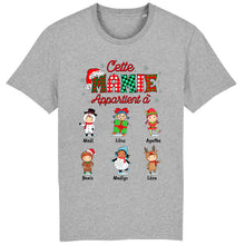 Charger l'image dans la galerie, Jusqu'à 12 petits-enfants, mots mêlés Mug personnalisé pour grand-mère, Tasse de Noël pour mamie
