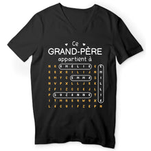Charger l'image dans la galerie, Mots mêlés petits-enfants noms, T-shirt personnalisé grand-père grand-mère, ce grand-père appartient à, fête des pères
