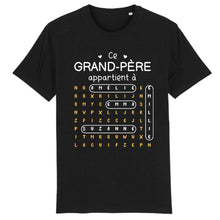Charger l'image dans la galerie, Mots mêlés petits-enfants noms, T-shirt personnalisé grand-père grand-mère, ce grand-père appartient à, fête des pères
