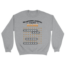 Charger l'image dans la galerie, Mots mêlés T-shirt personnalisé noms, Tasse cadeau grand-père grand-mère, Mes personnes préférées m'appellent
