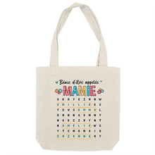 Charger l'image dans la galerie, Mots mêlés Mug personnalisé noms, Tasse cadeau grand-mère Maman mamie, Bénie d'être appelée
