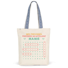 Charger l'image dans la galerie, Mots mêlés Mug personnalisé noms, Tasse cadeau grand-mère Maman mamie, Mes personnes préférées m'appellent
