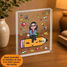 Charger l'image dans la galerie, Enseignante Bloc Acrylique personnalisée, Cadeaux pour la fête des enseignants, Cadeau de rentrée, Enseignant assis sur un crayon
