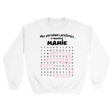 Charger l'image dans la galerie, Mots mêlés Sweatshirt personnalisé noms, cadeau grand-mère Maman mamie, Mes personnes préférées m'appellent
