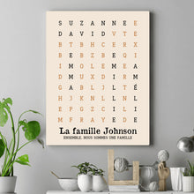 Charger l'image dans la galerie, Mots mêlés Passe partout personnalisée, cadeau pour Famille, Ensemble nous formons une famille
